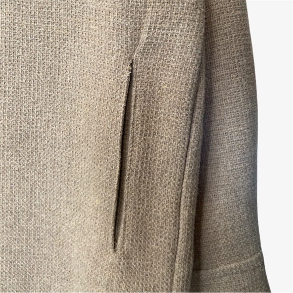 Noa Tan Shacket size: M - Picture 4 of 4